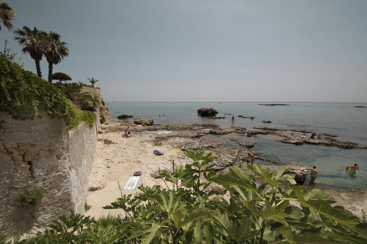 Le Bain Suite - Accanto Al Mare Vicinissima A Ortigia E Al Teatro 锡拉库扎 外观 照片