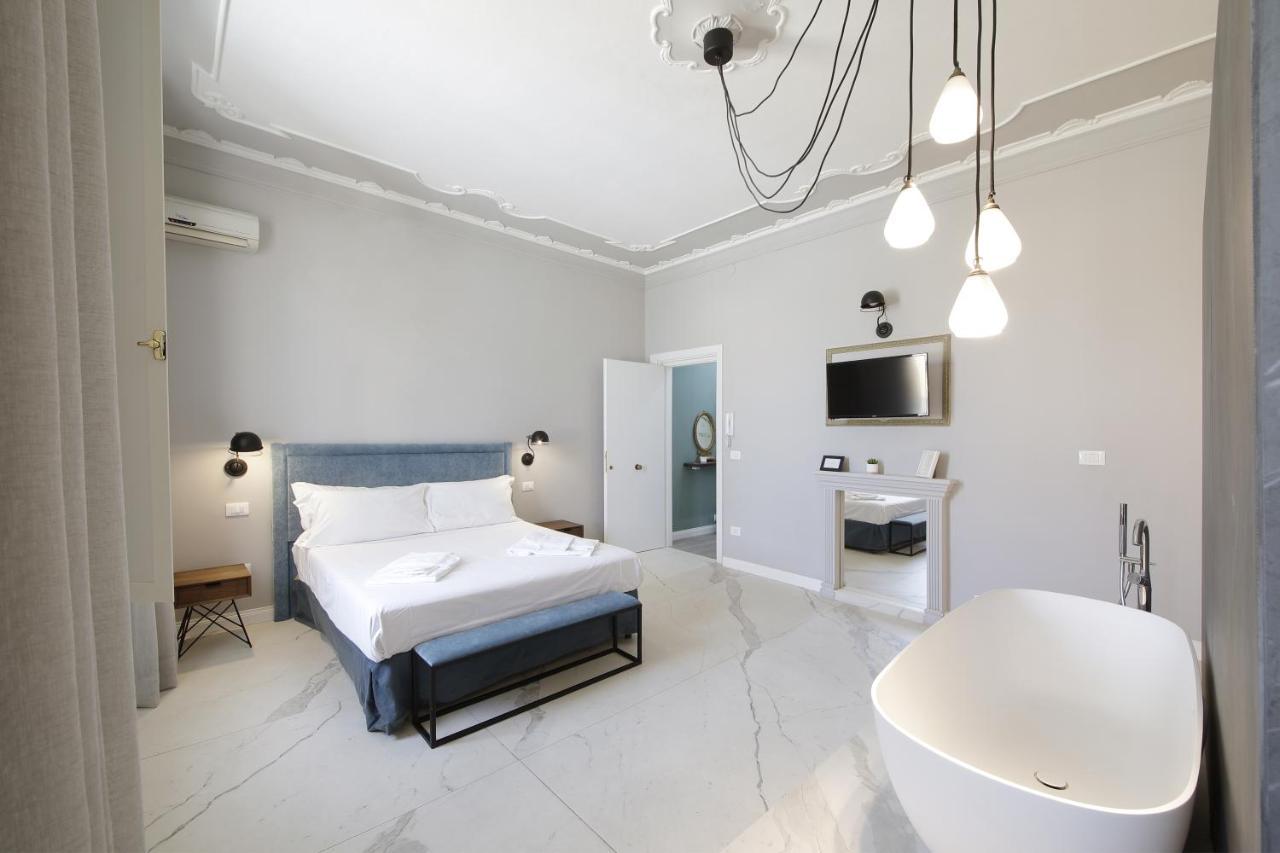 Le Bain Suite - Accanto Al Mare Vicinissima A Ortigia E Al Teatro 锡拉库扎 外观 照片