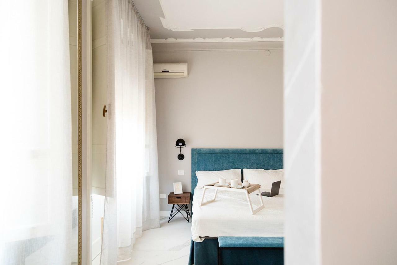Le Bain Suite - Accanto Al Mare Vicinissima A Ortigia E Al Teatro 锡拉库扎 外观 照片