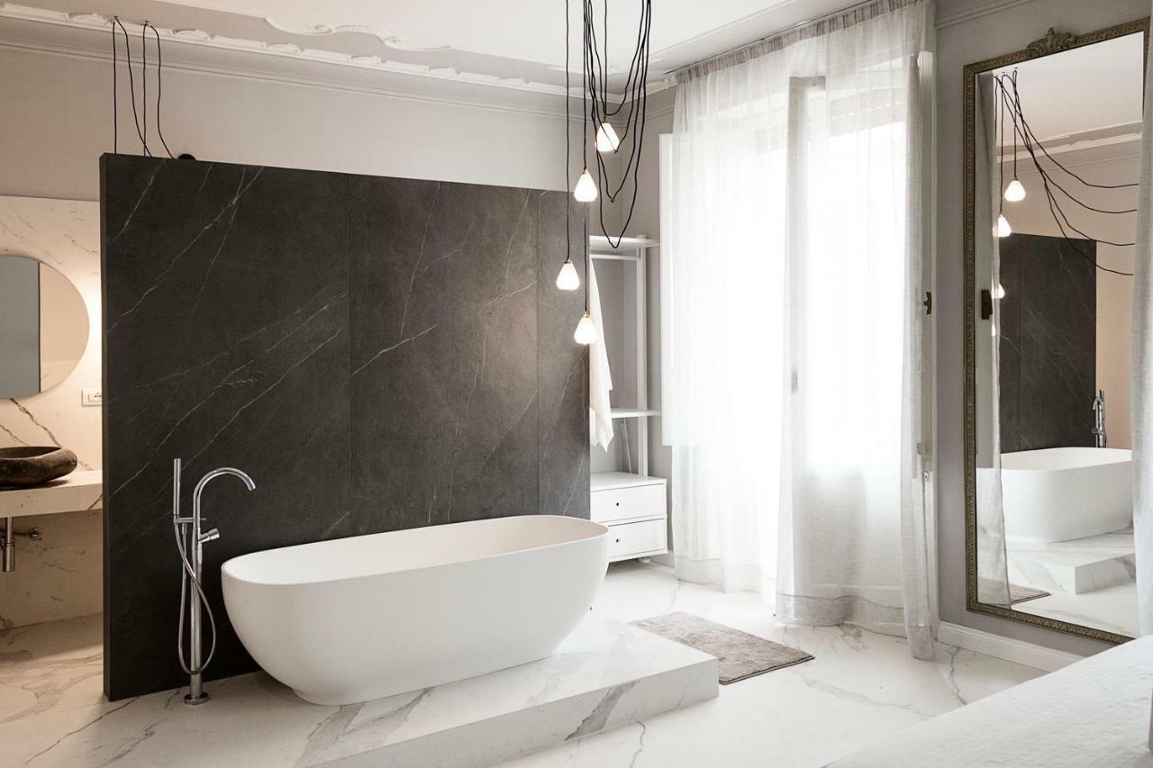 Le Bain Suite - Accanto Al Mare Vicinissima A Ortigia E Al Teatro 锡拉库扎 外观 照片