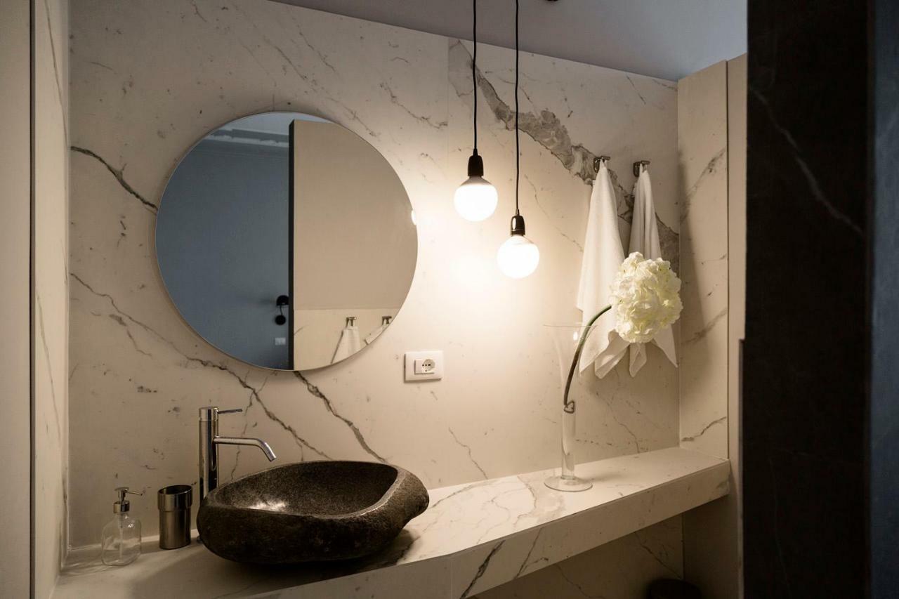 Le Bain Suite - Accanto Al Mare Vicinissima A Ortigia E Al Teatro 锡拉库扎 外观 照片